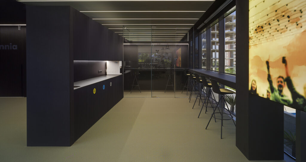 20_ALANNIA_INTEGRAL_MODELING_OFFICES_OF_GROUPO_MARJAL_GUARDAMAR_ROCAMORA_DESIGN_AND_ARCHITECTURE-1024×544
